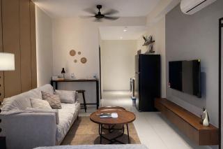 Majestic KLCC By Flora - 2