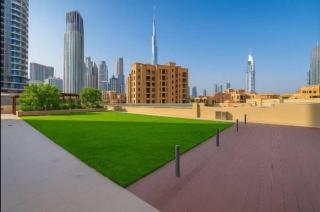 Vogue Vacation Homes, Downtown Bellevue Towers near Burj Khalifa and Dubai Mall, One Bedroom Apartment with City View, Full Access to all Amenities - 8