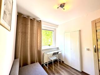 4-pokojowe mieszkanie przy plaży & parking - 1