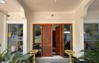 St Anne's Hotel & Restaurant - 1