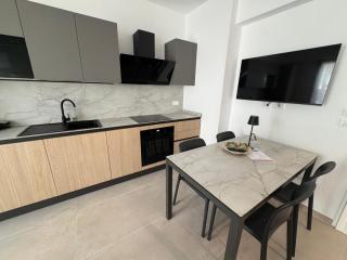 Palms Beach Pesaro Residence - 6