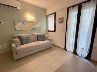 Palms Beach Pesaro Residence - 1