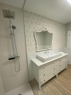 PENSIÓN CAMINO del SIL - 1