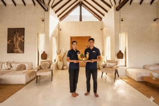 Villa Nomada Exclusive Modern Seaview Spa and Wellness Villa with Daily Housekeeping 5 Bedrooms Sauna Ice Bath and 20 Meter Private Saltwater Pool - 4