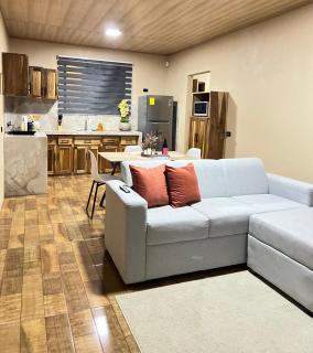 Pura Tropic Lodge - 1