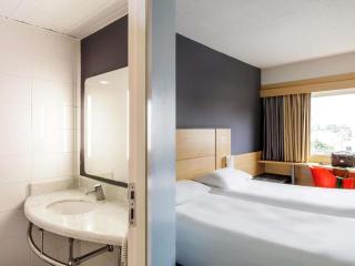 ibis Sao Jose dos Campos Dutra - 6