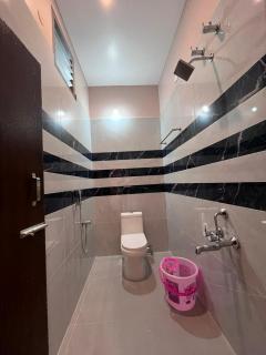 VV Guest House & Rooms - 2