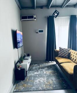 Tranquil Escapes Bramley - 1