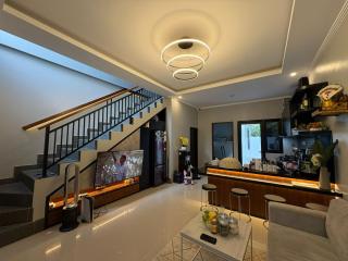 Gems family house - 0