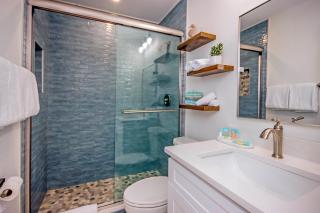 1BR Sanibel Condo Near Beach Colony Inn 07 - 5