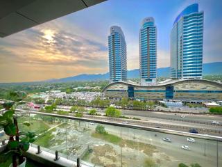 2 Bedroom Luxury Apartment in Centaurus City View - 6