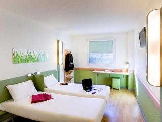 Ibis Budget Madrid Alcalá de Henares La Dehesa - 1