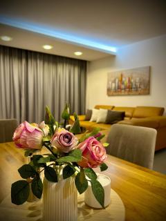 Marina Vista Escape, lux seaview 3 bedrooms Penthouse - 2