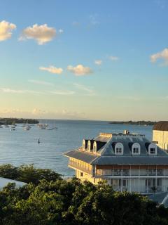 PENTHOUSE SEASIDE 10 MIN port, croisière et aéroport - 9