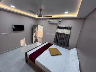 VV Guest House & Rooms - 4