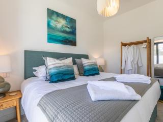 3 Bed in South Tehidy 90549 - 2