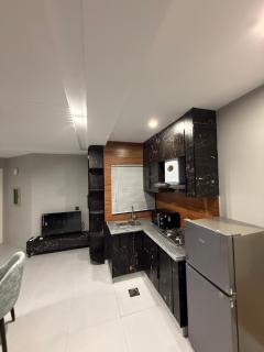 Stylish 1BHK Retreat Eiffel Tower bahria town - 2