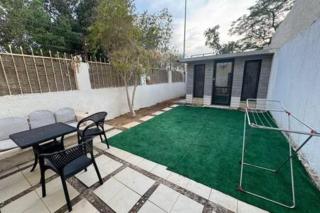 123 · 2BR townhouse 1 bath yard - 8