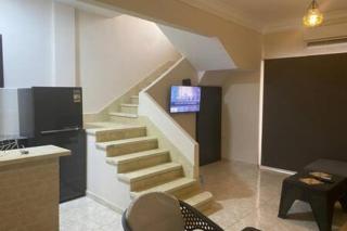 123 · 2BR townhouse 1 bath yard - 1