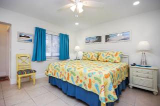 Cozy 1BR Sanibel Condo by Beach Colony Inn 49 - 7