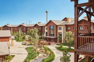 PortAventura Hotel Colorado Creek - Includes unlimited access to PortAventura Park & 1 access to Ferrari Land - 3