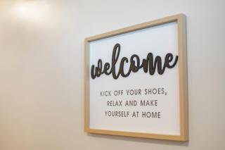 Bright and Spacious 3BR, 2,5 Bath Home in Caledon - 4