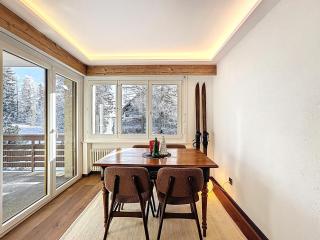 From green to slopes - Alpine ski and golf condo - 3