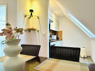 Robinien Apartment- 4 Personen- 2 Schlafzimmer- Parkplatz- Waschmaschine - 3