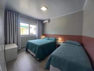 Casa de 4 Quartos, Proximo ao Mar Em Capão da Canoa - 7