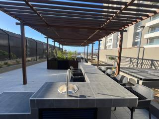 Departamento Premium Nuevo en Primera Linea, Frente al Mar, Vista Unica - 8