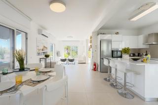 Seaside Sunrise Familly Villa - 5