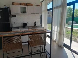 Monoambiente con parque y pileta - Ibarlucea - 7