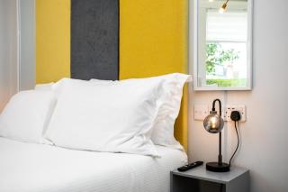 Staycoastal Linden Hotel King Deluxe Suite 6 - 6