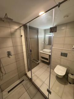 Deluxe Studio with Balcony and Pool view at The Beacon by VP Properties - 2