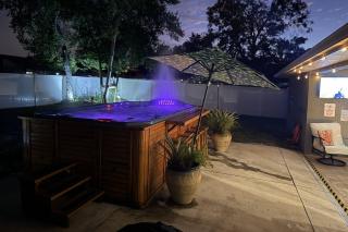 Driftwood Retreat & Swim Spa - 5