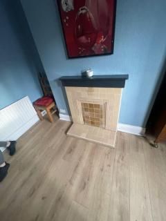 Bright & Spacious 4-Bed Home Free Parking Sleeps 8 - 7