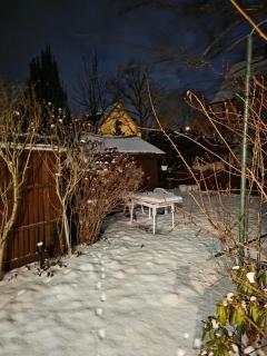 Villa mit Garten und Terrasse - 2