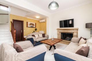 Irene Luxury Villa - 5