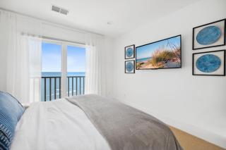 The Shore House by Juniper Holiday + Home - 7