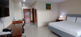 McRoyal Hotel - 1