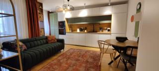 Warm & chic designer apartment in the South - 0