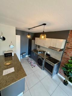 Elegant 2 bedroom apartment with Mountain Views - Città del Capo - 2