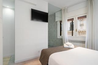 Parliament View Apartamento de Gran Lujo 6 Pax en Las Cortes - 2