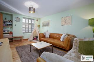 Charlotte Street Stay - 6