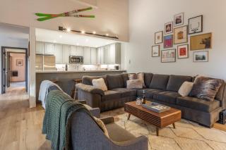 Canyon Ski and Racquet 16 - 1