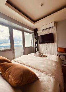 Serene Luxury Studio Quezon City by Jorel - 4