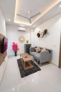 Auric Abode - luxe Studio Near CyberHub Prime Golf Course Road Stay - 9
