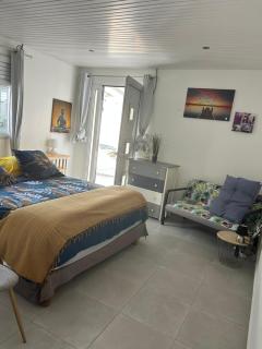 Maisonnette vue mer sur la pointe savane LM - 2