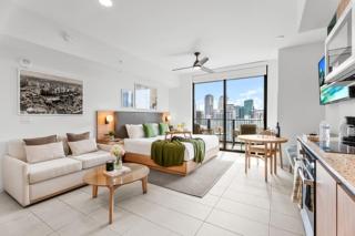 Suite at downtown Miami residences - Great view 30th floor - 9