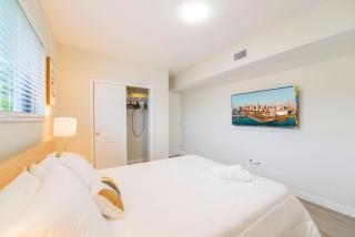 Modern Apartment in Prime Miami Location - 2